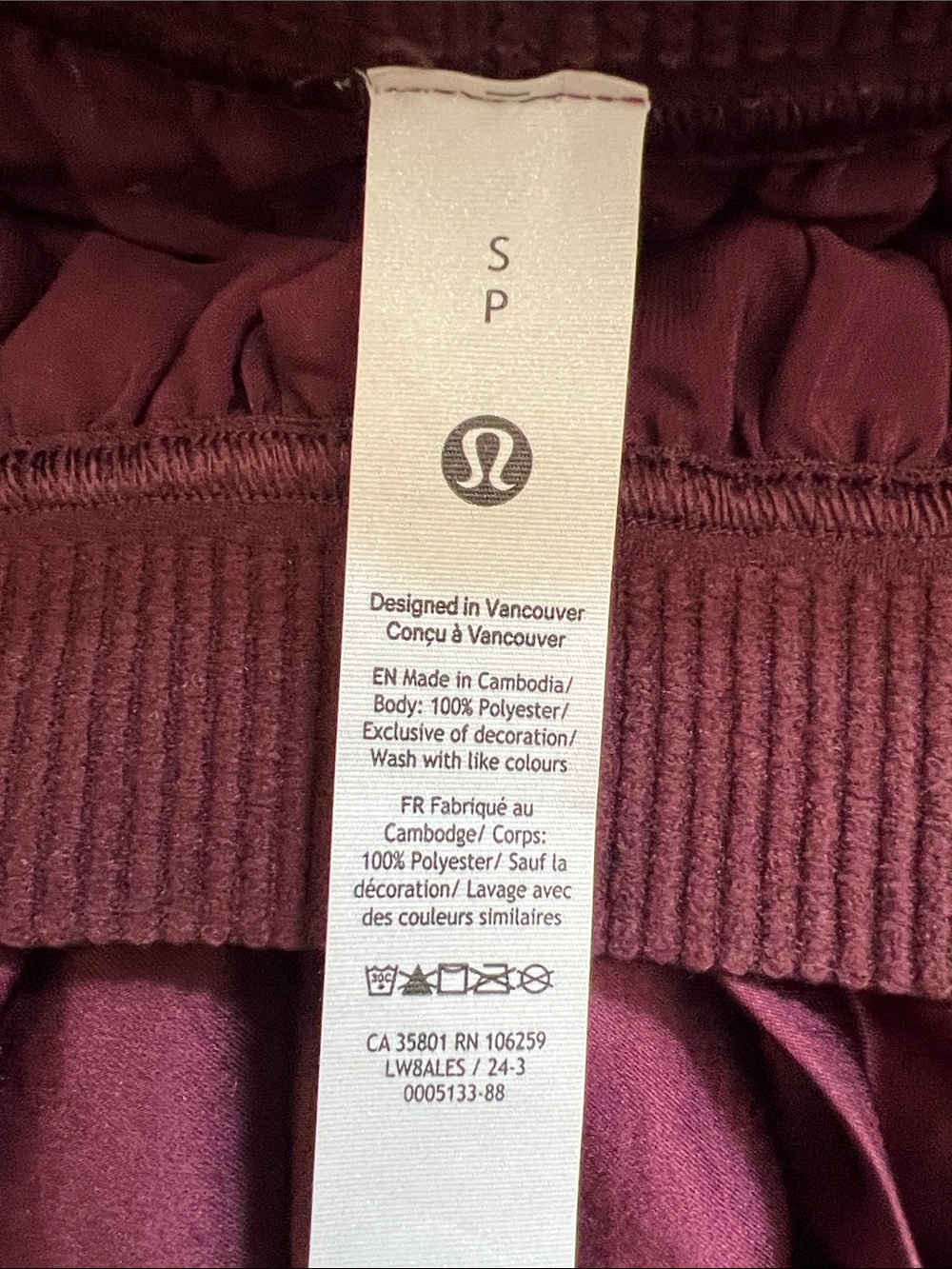 Lululemon Pleated Midi Skirt Size Small - Picture 3 of 3